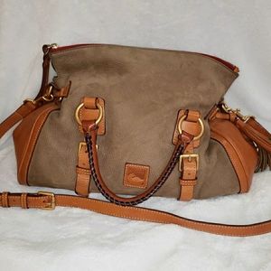 Dooney & Bourke